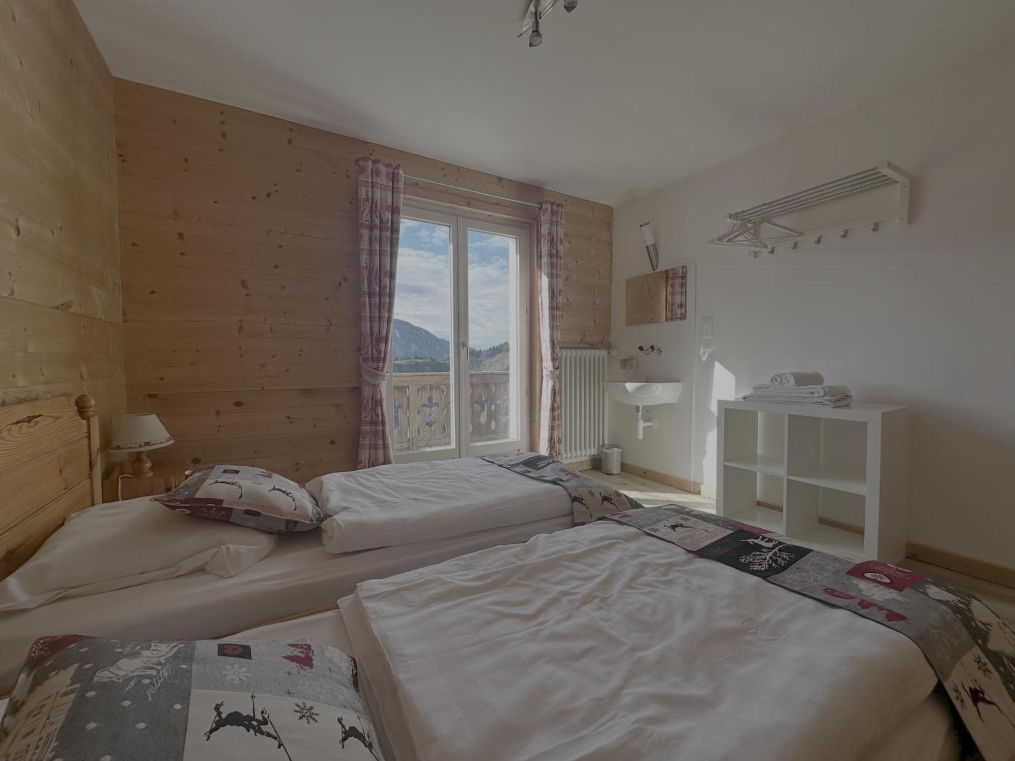 Hotel Le Chaudron Ski In Ski Out Champéry Oda fotoğraf