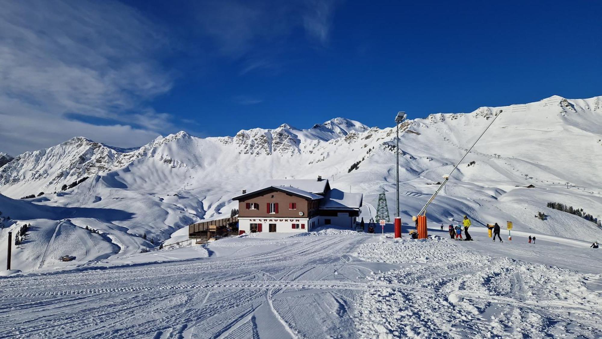 Hotel Le Chaudron Ski In Ski Out Champéry Dış mekan fotoğraf
